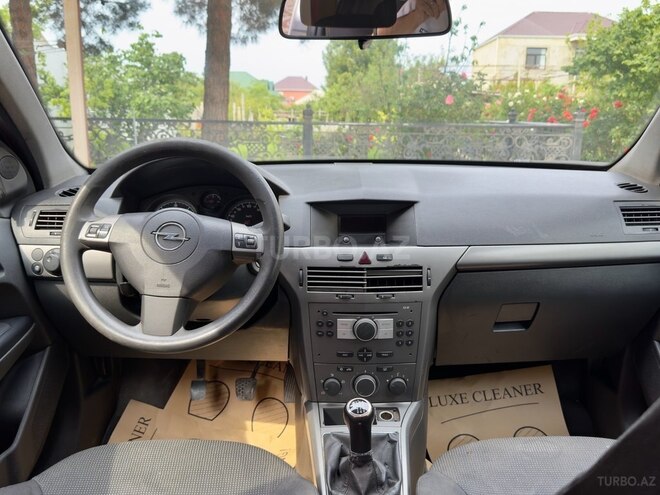 Opel Astra 2007, 252,800 km - 1.3 л - Bakı