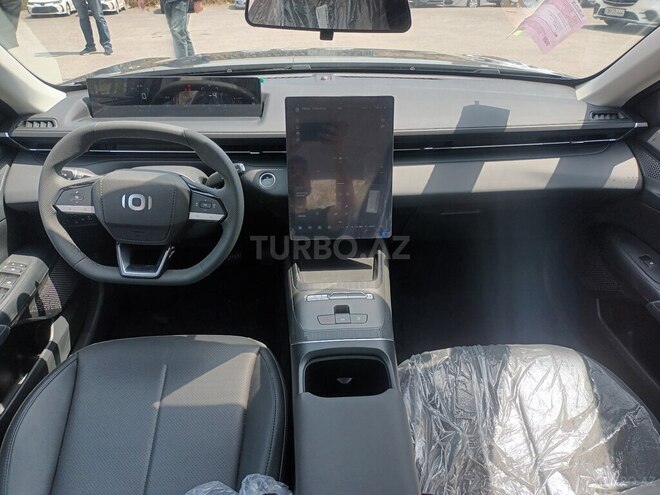 Changan Qiyuan A05-5