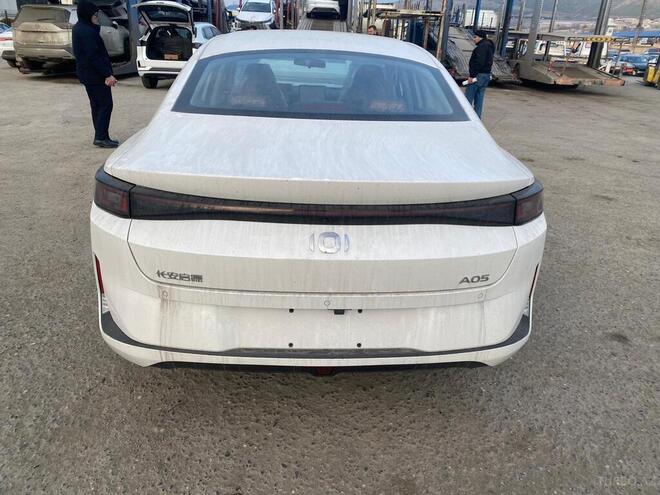 Changan Qiyuan A05 2024, 0 km - 1.5 l - Bakı