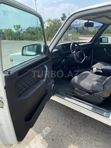 LADA (VAZ) Niva 1997, 150,000 km - 1.7 л - Bakı