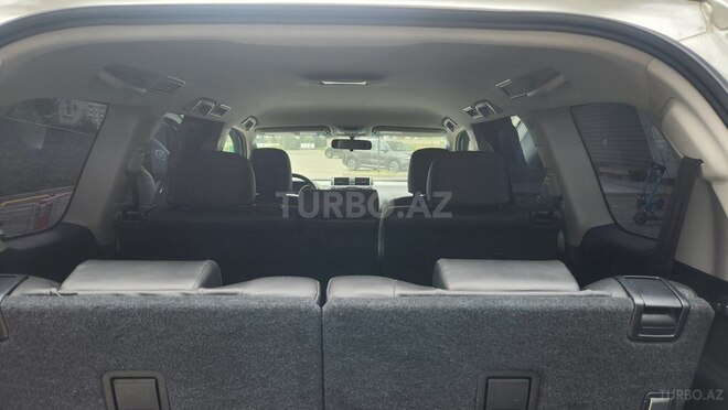 Toyota Land Cruiser Prado 2013, 49,350 km - 2.7 л - Bakı