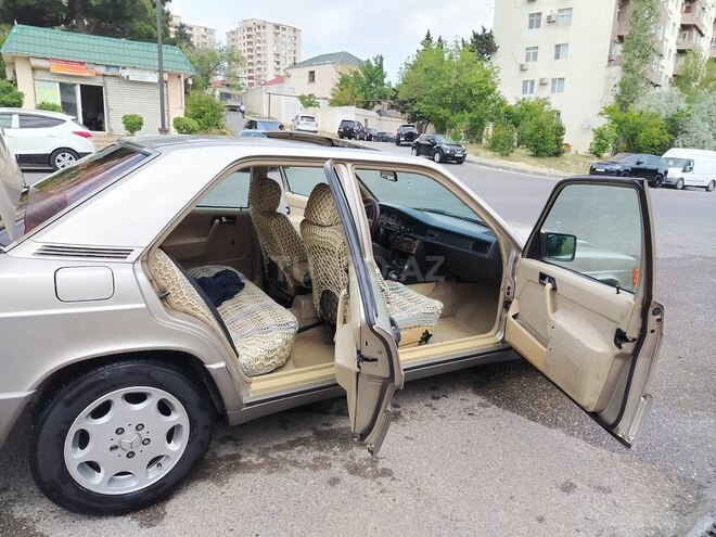Mercedes 190 1992, 350,000 km - 2.3 l - Bakı