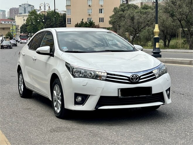 Toyota Corolla 2015, 84,000 km - 1.6 l - Bakı