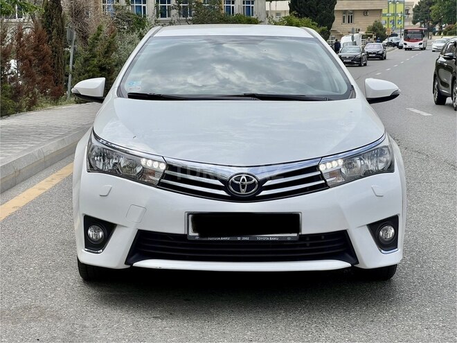 Toyota Corolla 2015, 84,000 km - 1.6 l - Bakı