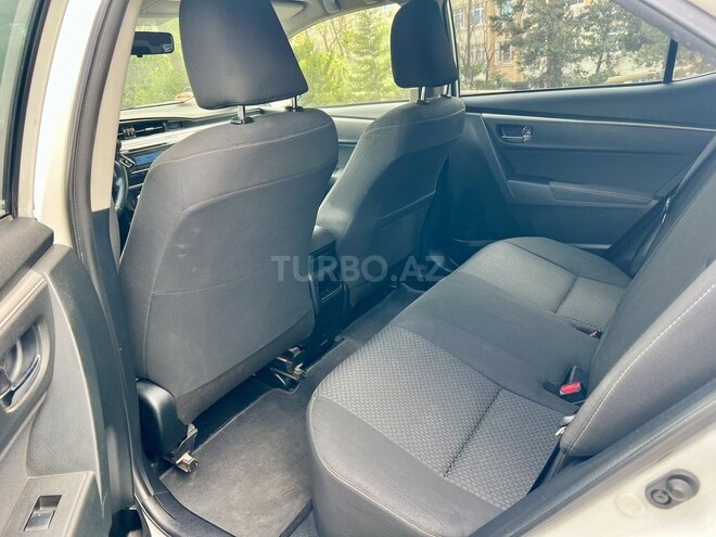 Toyota Corolla 2015, 84,000 km - 1.6 l - Bakı