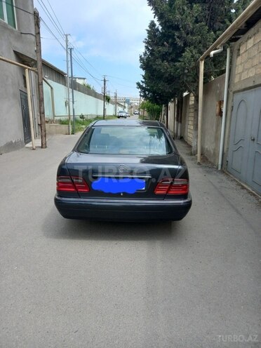 Mercedes E 230 1997, 437,000 km - 2.3 l - Bakı