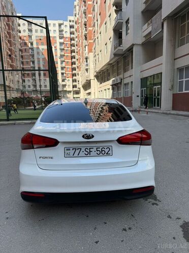Kia Forte 2016, 145,000 km - 2.0 l - Bakı