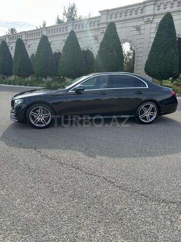 Mercedes E 220 d 2019, 196,000 km - 2.2 л - Bakı