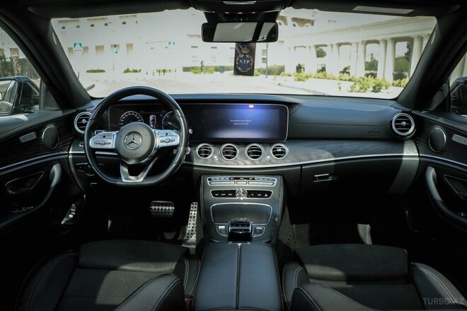 Mercedes E 220 d 2019, 196,000 km - 2.2 л - Bakı
