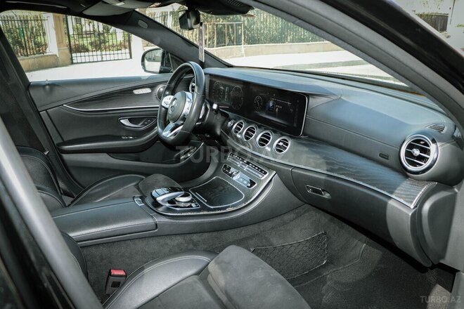 Mercedes E 220 d 2019, 196,000 km - 2.2 л - Bakı