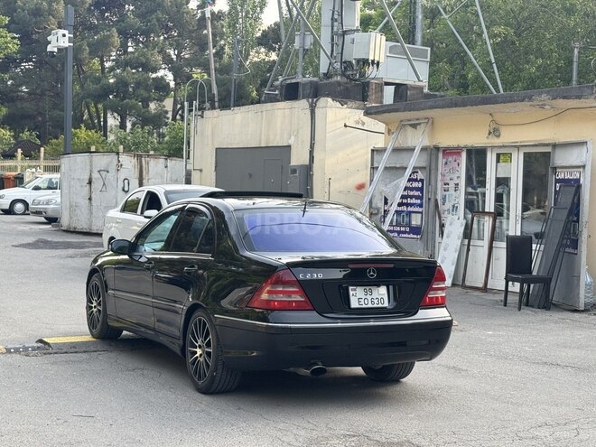 Mercedes C 250 2006, 321,333 km - 2.5 l - Bakı