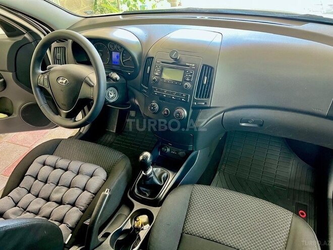 Hyundai i30 2012, 204,000 km - 1.6 l - Bakı