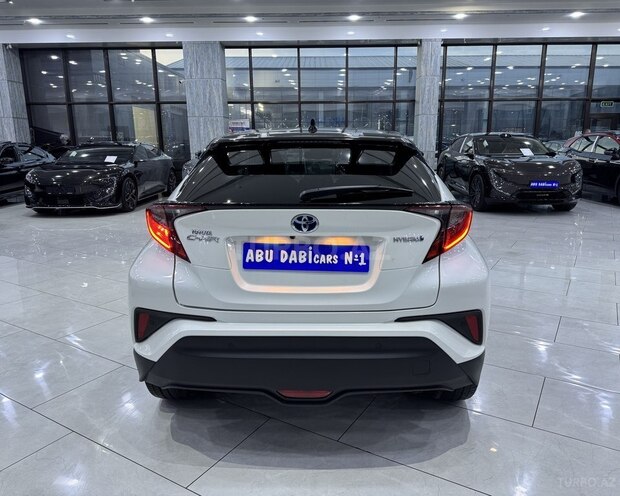 Toyota C-HR 2021, 61,000 km - 1.8 л - Bakı