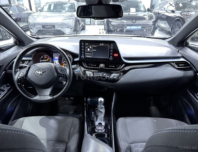Toyota C-HR 2021, 61,000 km - 1.8 л - Bakı