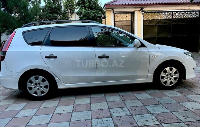 Hyundai i30 2012, 204,000 km - 1.6 l - Bakı