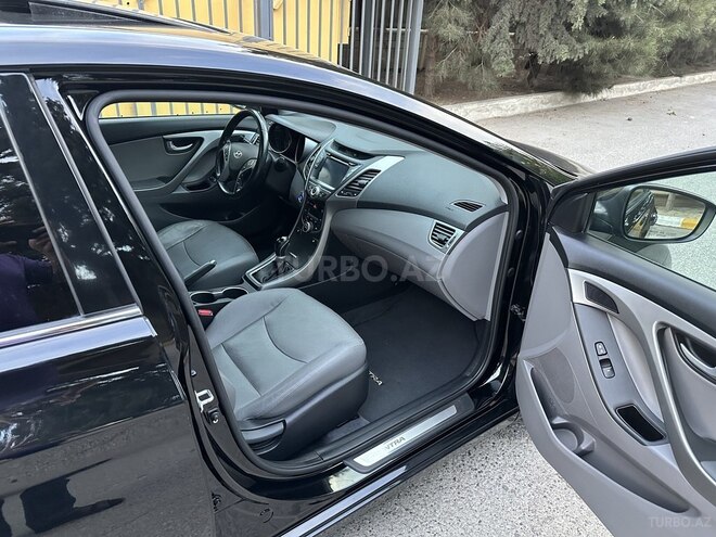 Hyundai Elantra 2015, 102,689 km - 1.8 l - Bakı
