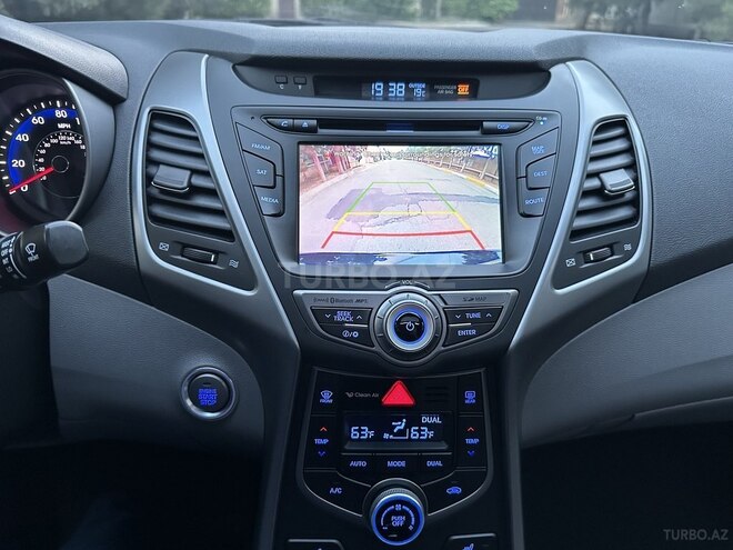 Hyundai Elantra 2015, 102,689 km - 1.8 l - Bakı