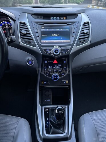 Hyundai Elantra 2015, 102,689 km - 1.8 l - Bakı