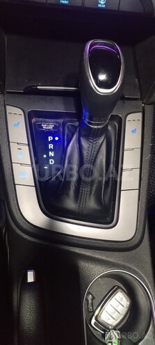 Hyundai Elantra 2018, 275,000 km - 2.0 l - Bakı