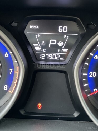 Hyundai Elantra 2014, 130,000 km - 1.8 l - Bakı