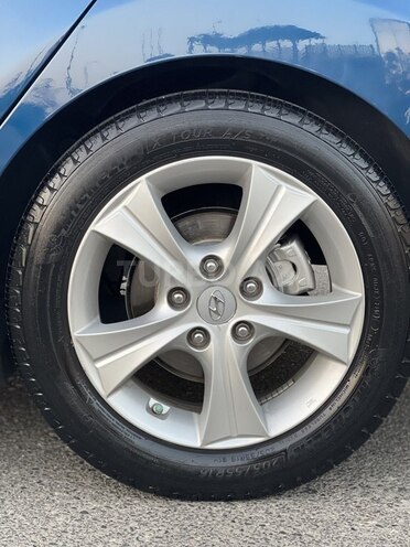 Hyundai Elantra 2014, 130,000 km - 1.8 l - Bakı