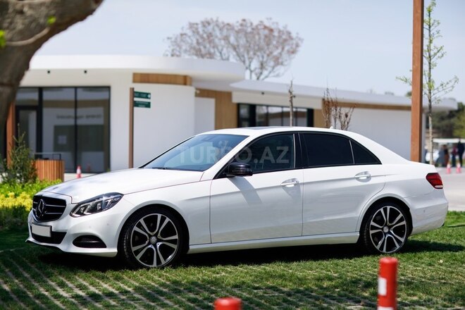 Mercedes E 220 d 2015, 178,000 km - 2.2 л - Bakı