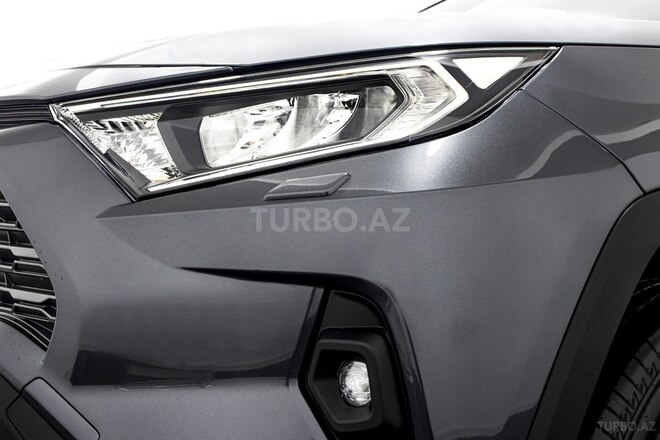 Toyota RAV4-11