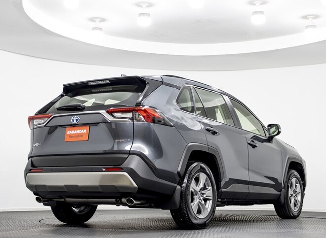 Toyota RAV4-3
