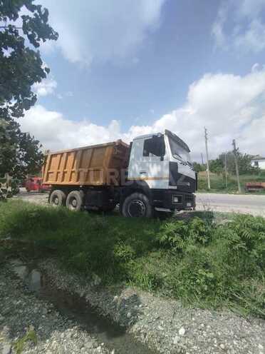 MAZ 650108 2000, 2,500,000 km - 11.0 l - Quba