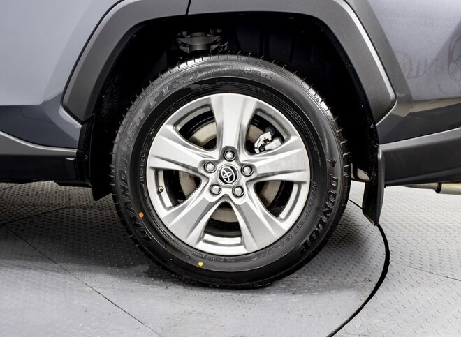 Toyota RAV4-10