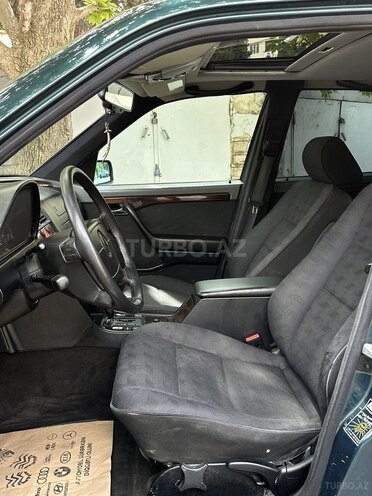 Mercedes C 180 1997, 318,000 km - 1.8 l - Bakı