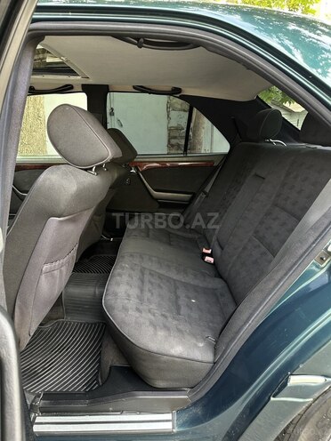 Mercedes C 180 1997, 318,000 km - 1.8 l - Bakı