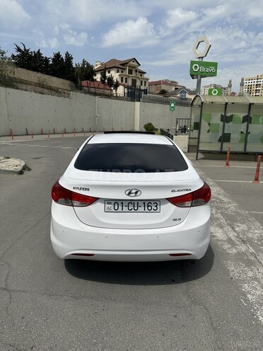 Hyundai Elantra 2013, 223,000 km - 1.8 l - Bakı
