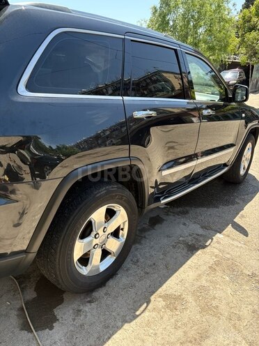 Jeep Grand Cherokee 2011, 287,000 km - 3.6 l - Bakı