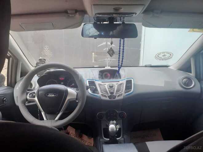 Ford Fiesta 2009, 423,333 km - 1.4 л - Bakı