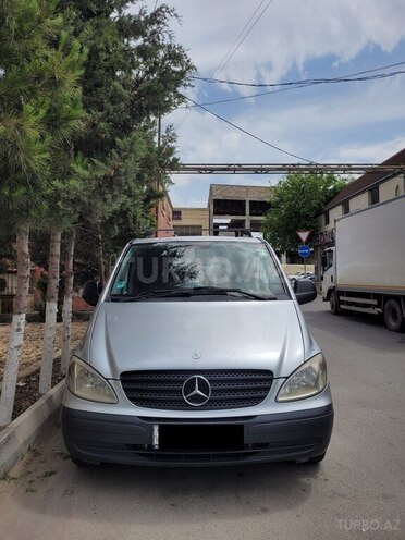 Mercedes Viano-1