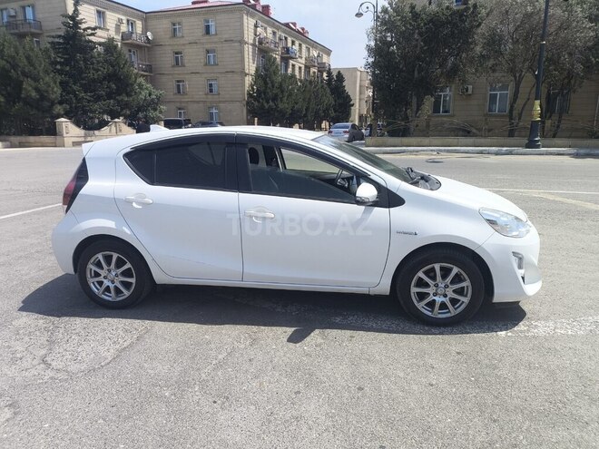 Toyota Aqua 2017, 78,525 km - 1.5 l - Bakı