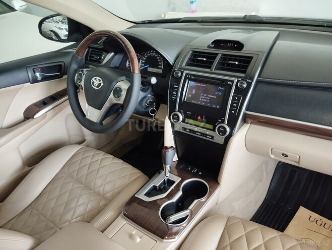 Toyota Camry 2013, 179,000 km - 2.5 л - Bakı