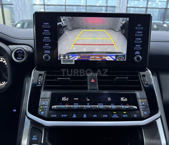 Toyota Land Cruiser 2024, 8,400 km - 4.0 л - Bakı