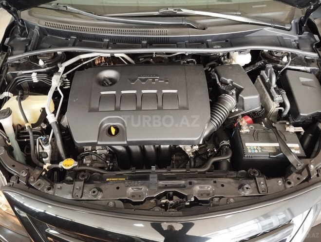 Toyota Corolla 2013, 121,000 km - 1.8 l - Bakı
