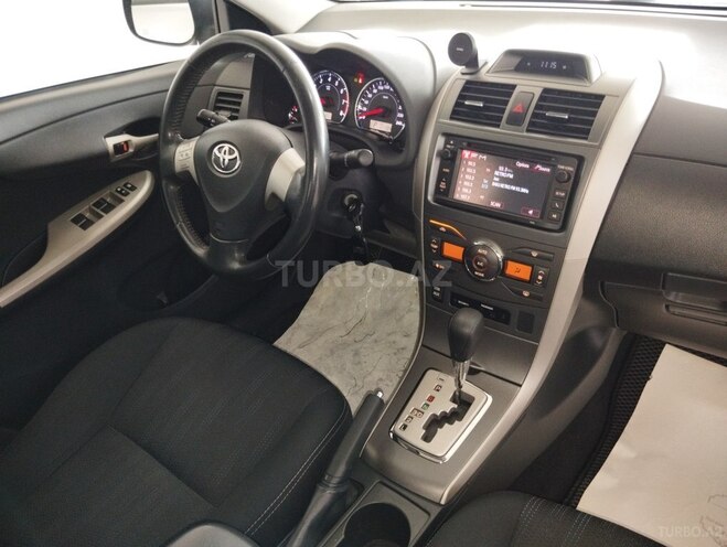 Toyota Corolla 2013, 121,000 km - 1.8 l - Bakı