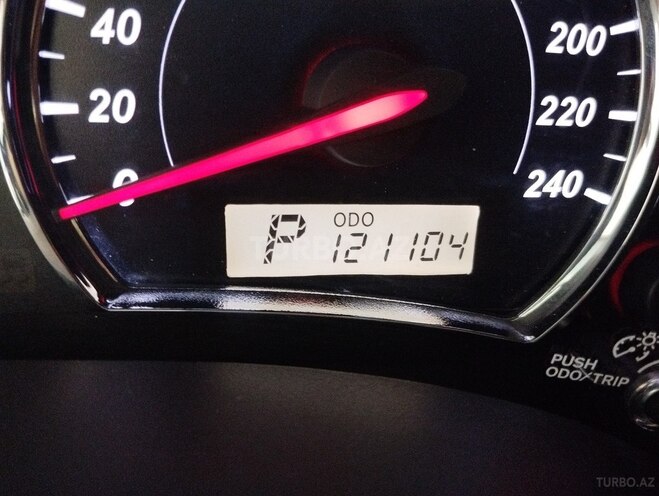 Toyota Corolla 2013, 121,000 km - 1.8 l - Bakı