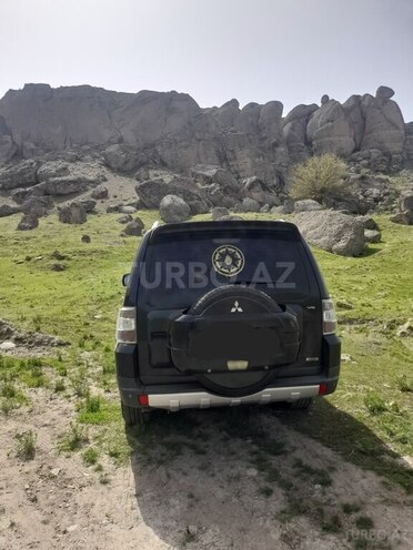 Mitsubishi Pajero 2009, 590,000 km - 3.0 l - Naxçıvan
