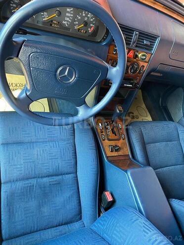 Mercedes C 180 1999, 373,240 km - 1.8 l - Lənkəran