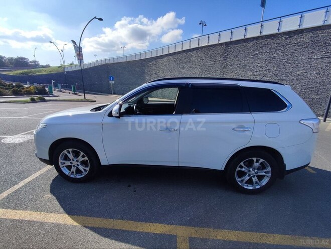 Mitsubishi Outlander 2014, 108,044 km - 2.4 l - Bakı