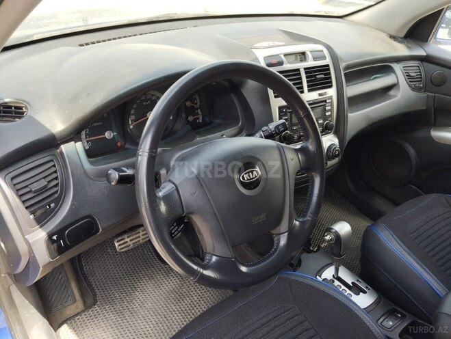 Kia Sportage 2006, 131,000 km - 2.0 l - Bakı