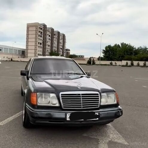 Mercedes E 220 1993, 450,000 km - 2.2 l - Bakı