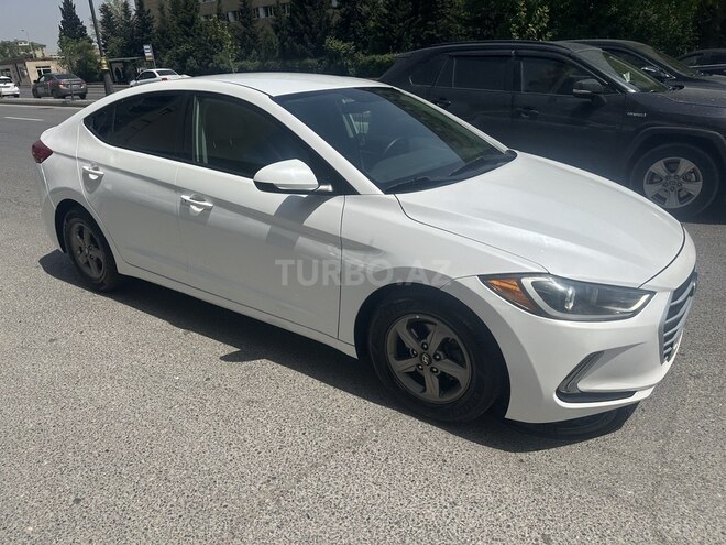 Hyundai Elantra 2016, 120,000 km - 1.6 l - Bakı