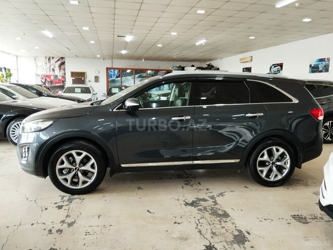 Kia Sorento-4