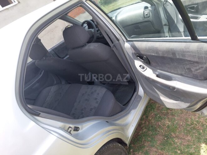 Hyundai Accent 2005, 280,000 km - 1.5 л - Masallı
